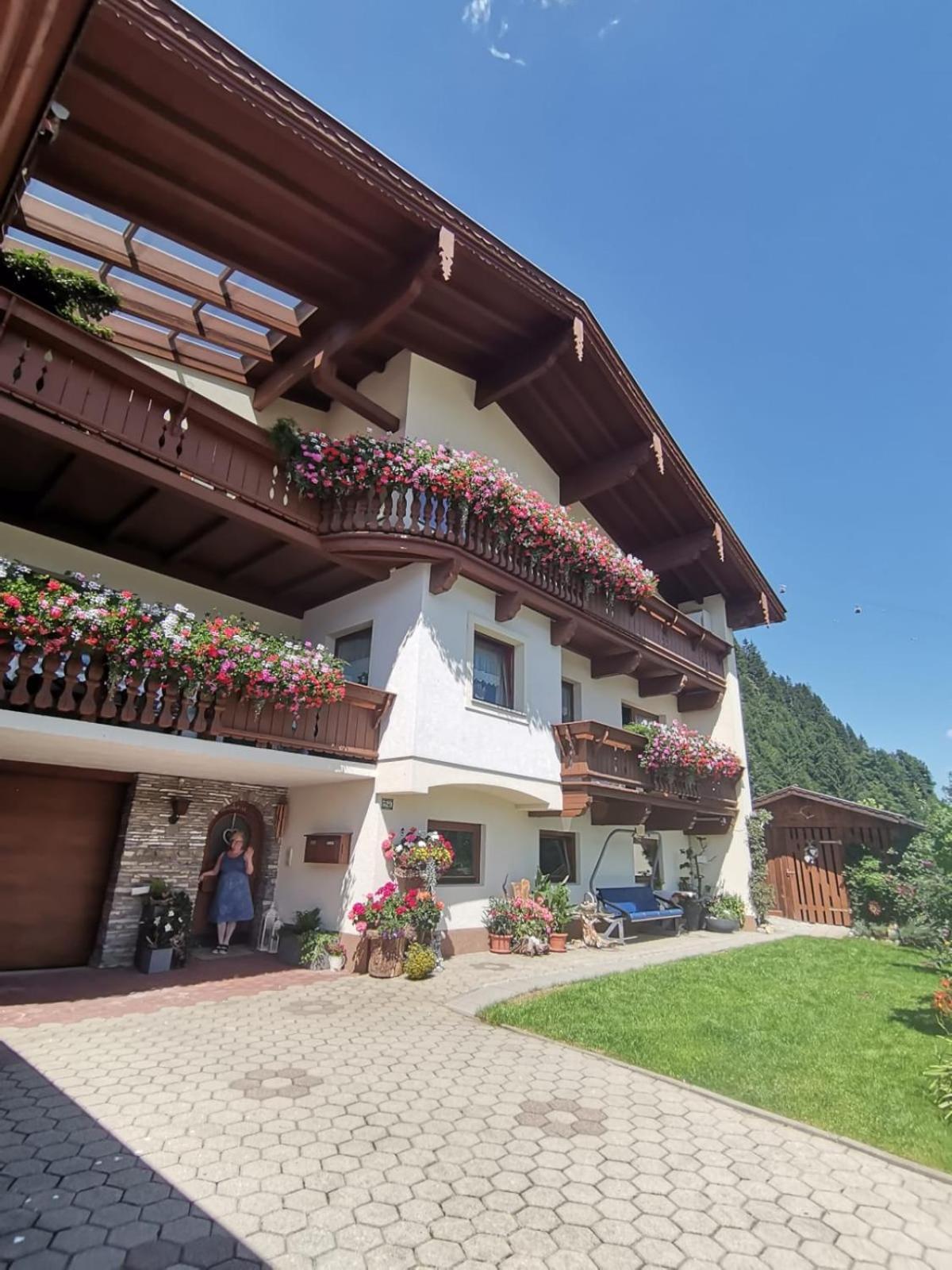Astegg, Apart Finkenberg Exterior photo